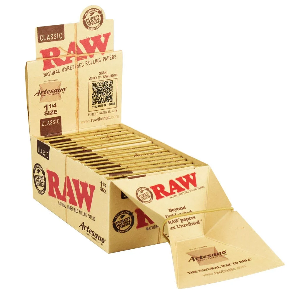 RAW Artesano Tray Rolling Papers & Tips | 1 1/4 | 15pk Display - New
