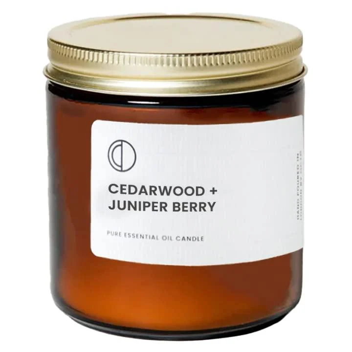 OCT Cedarwood + Juniper | Scented candle with soy wax and natural essential oils 400ml Cedarwood + Juniper 500 ml