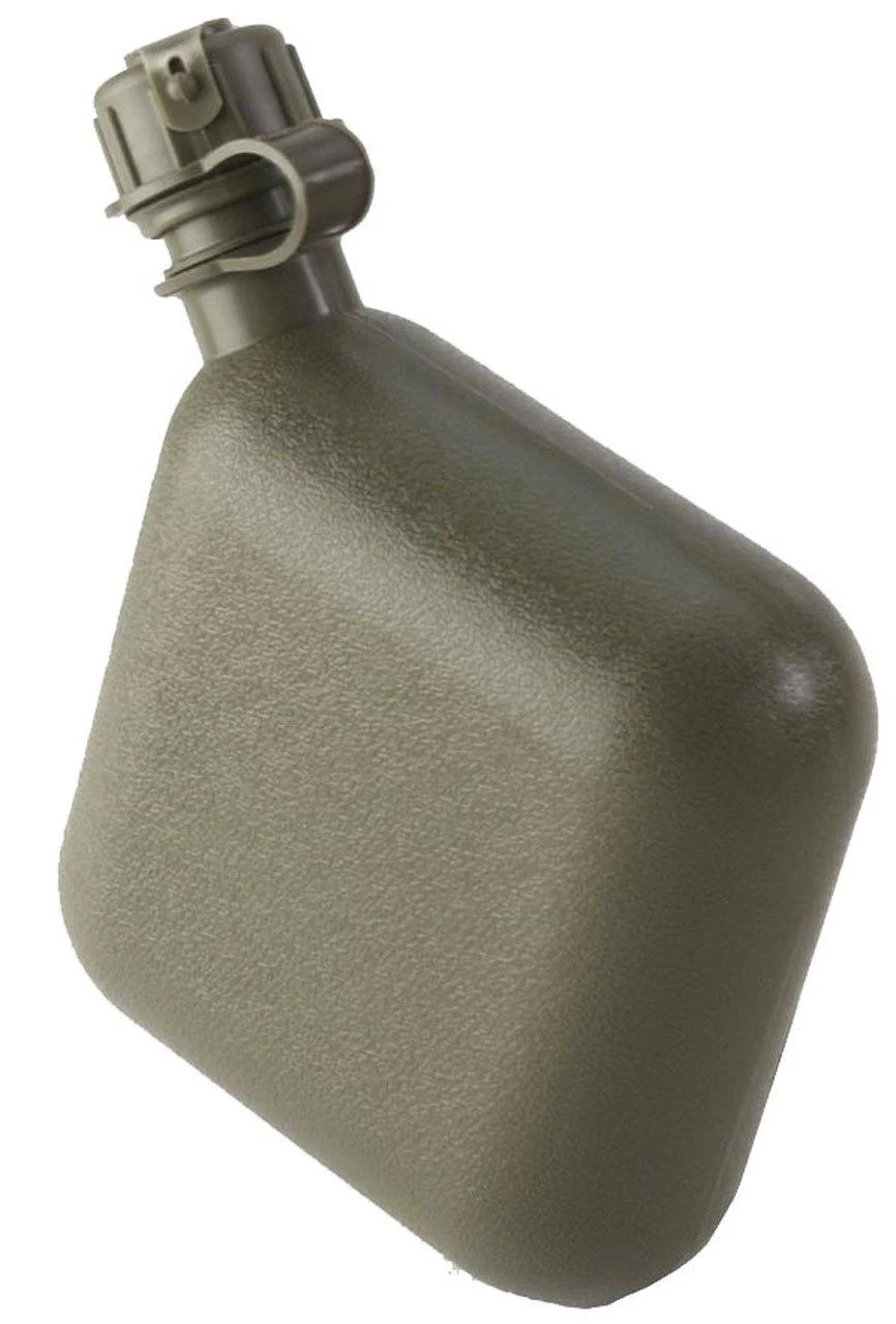 Military Outdoor Clothing Never Issued U.S. Military Canteen 2-Quart Olive Drab