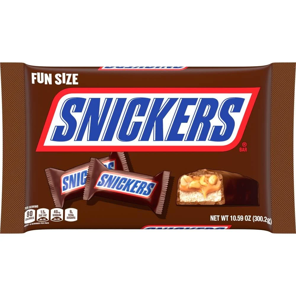 SNICKERS Fun Size Chocolate Bars Valentine's Day Candy, 10.59-Ounce Bag