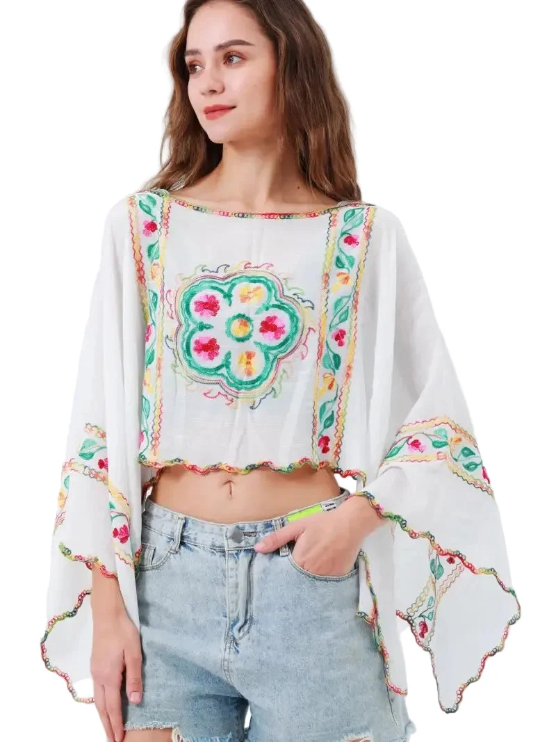 Reversible Geometric Kimono in White - Leto Accessories