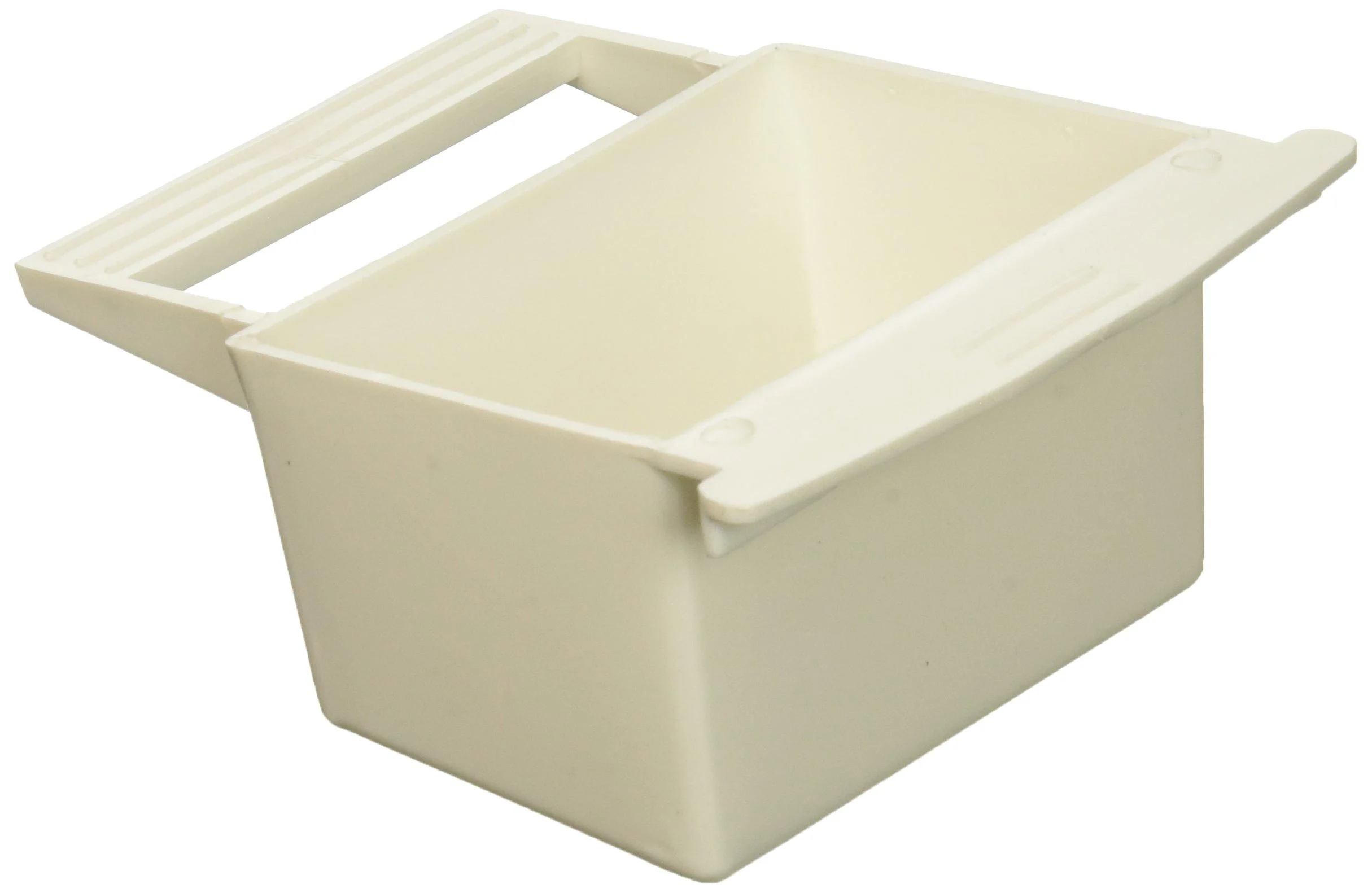 Prevue Pet Products BPV1218 2-Pack Winged Bird Feeding Cage Plastic Cup, Large, Colors Vary