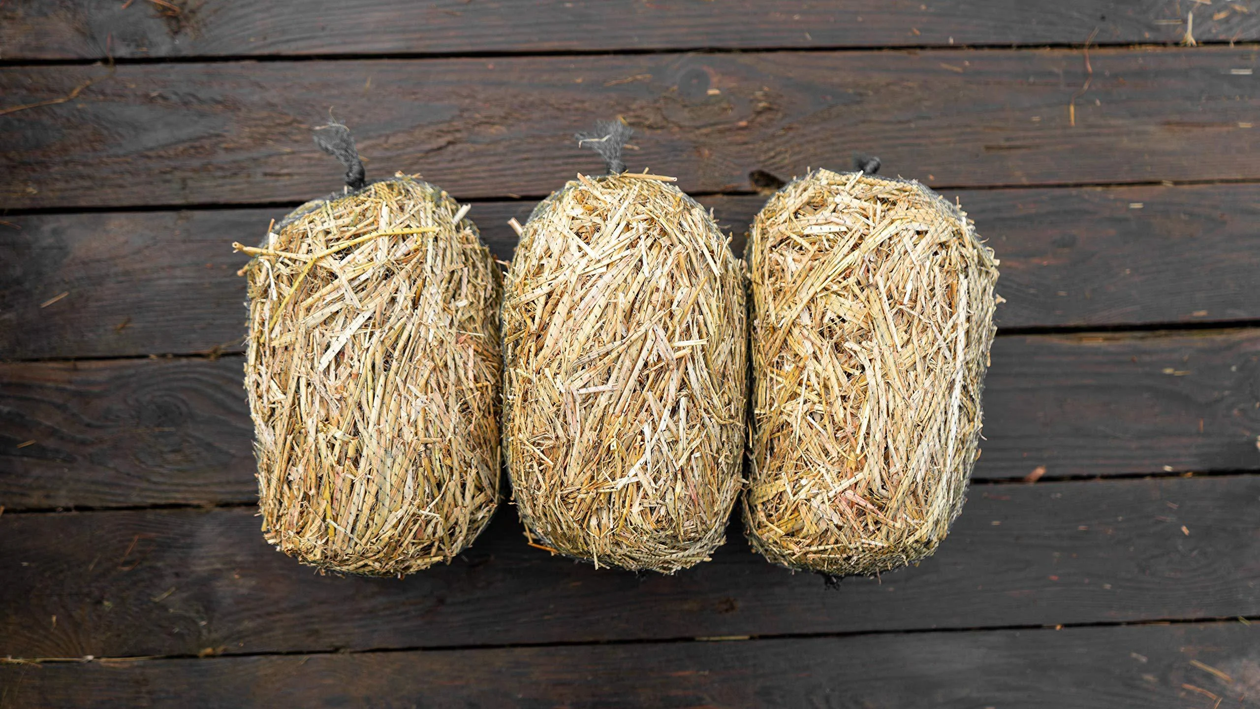 3 x nets of barley straw for natural algae treatment in ponds direct from farm - A J Williams